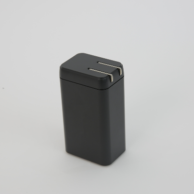 折疊式(shì)電源塑膠注塑件外殼 折疊式電源(yuán)塑膠(jiāo)注塑件外殼