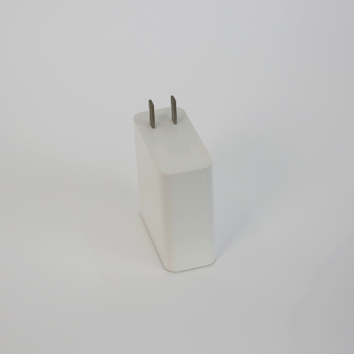 電(diàn)源適配器注塑件外(wài)殼(ké) 電源適配器注塑件(jiàn)外殼