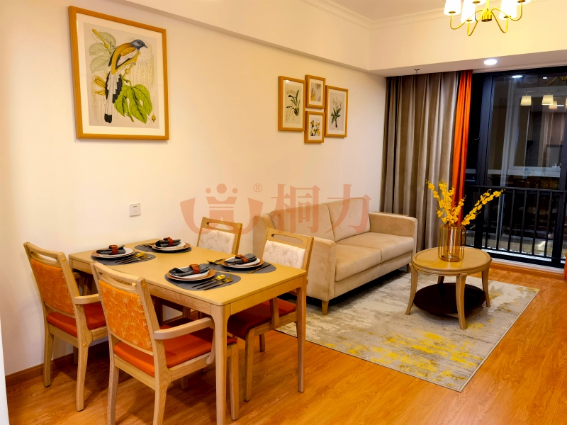 套（tào）房養老（lǎo）家具（水印）.jpg