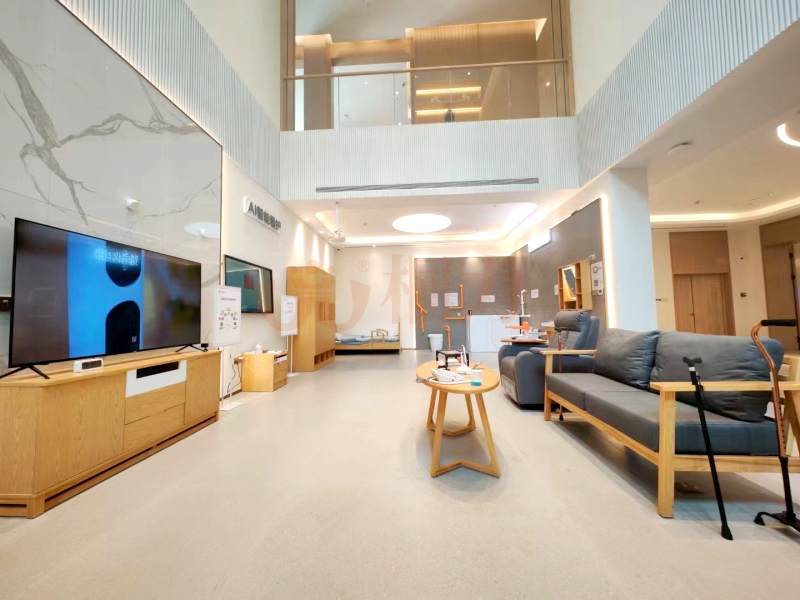 适老化产品展示区（qū）.jpg